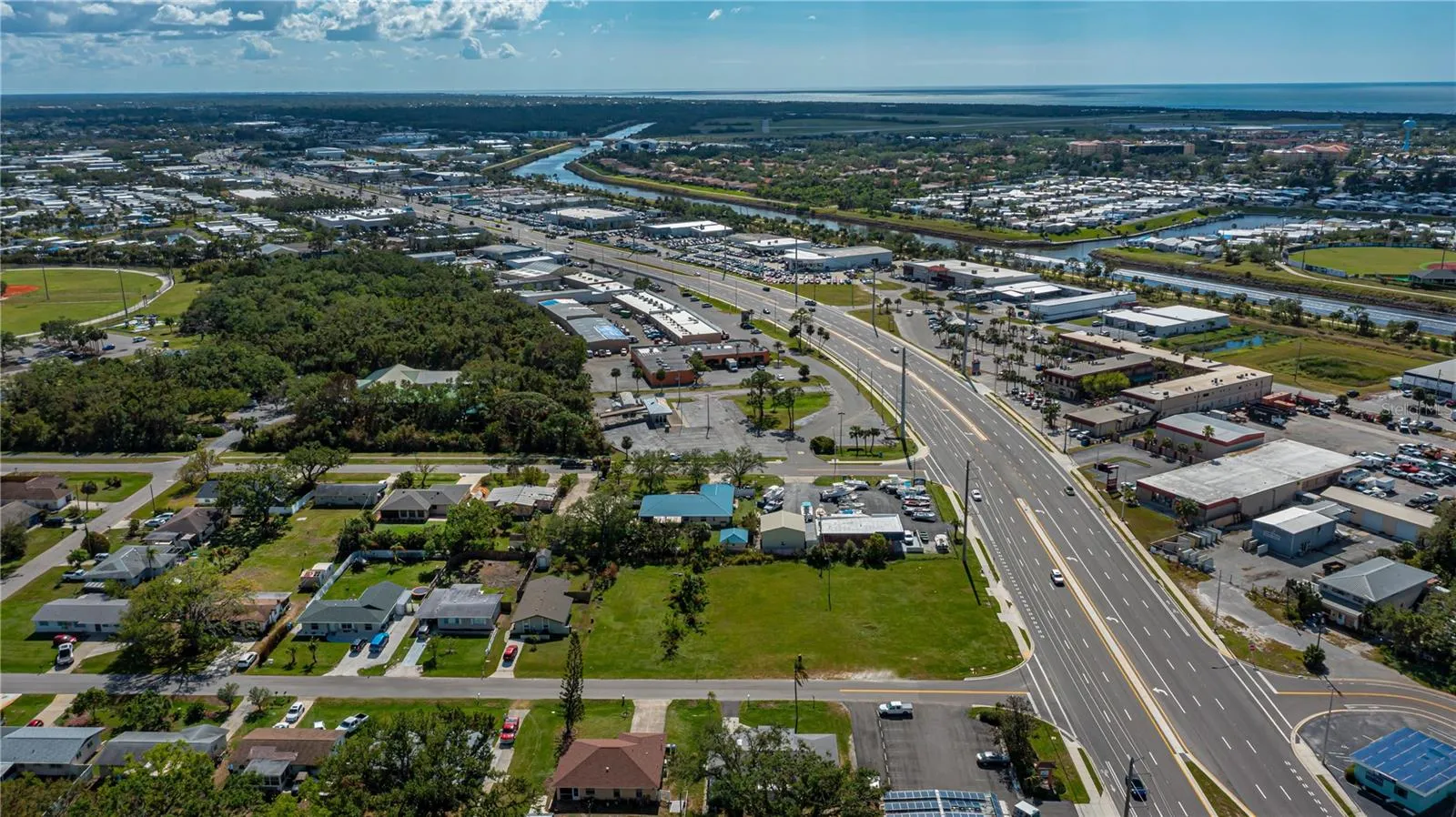 601 US HIGHWAY 41 BYP S, photo 9