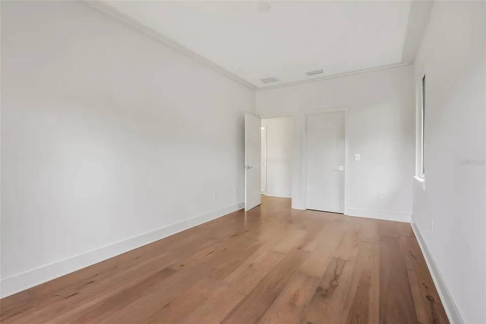 3015 KENSINGTON AVE, photo 29
