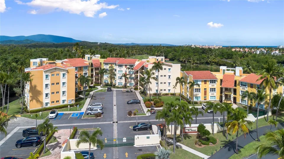 155 Candelero Dr. NE CANDELERO DR #C - 4, photo 1