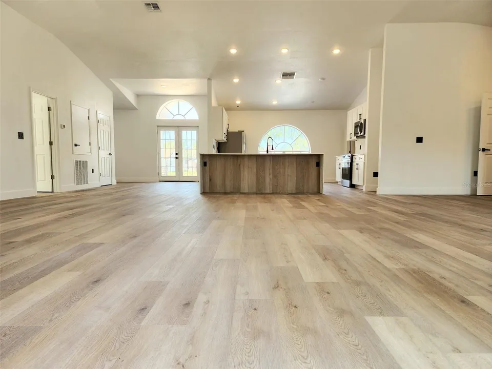 1032 CONCERT AVE, photo 16