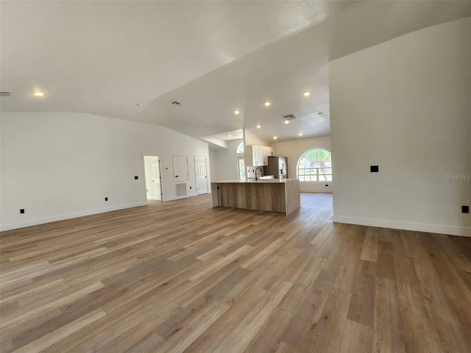 1032 CONCERT AVE, photo 18