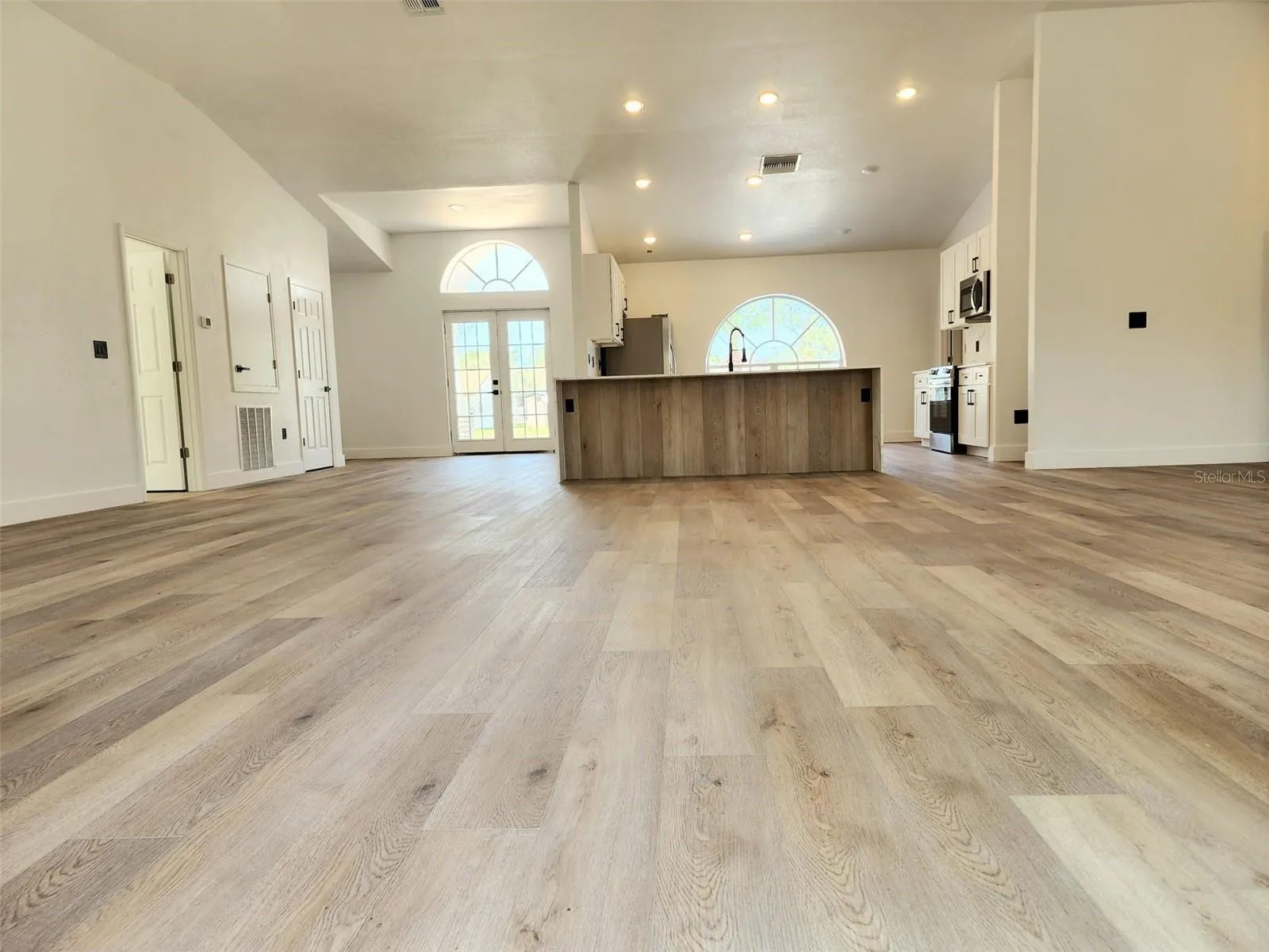 1032 CONCERT AVE, photo 19