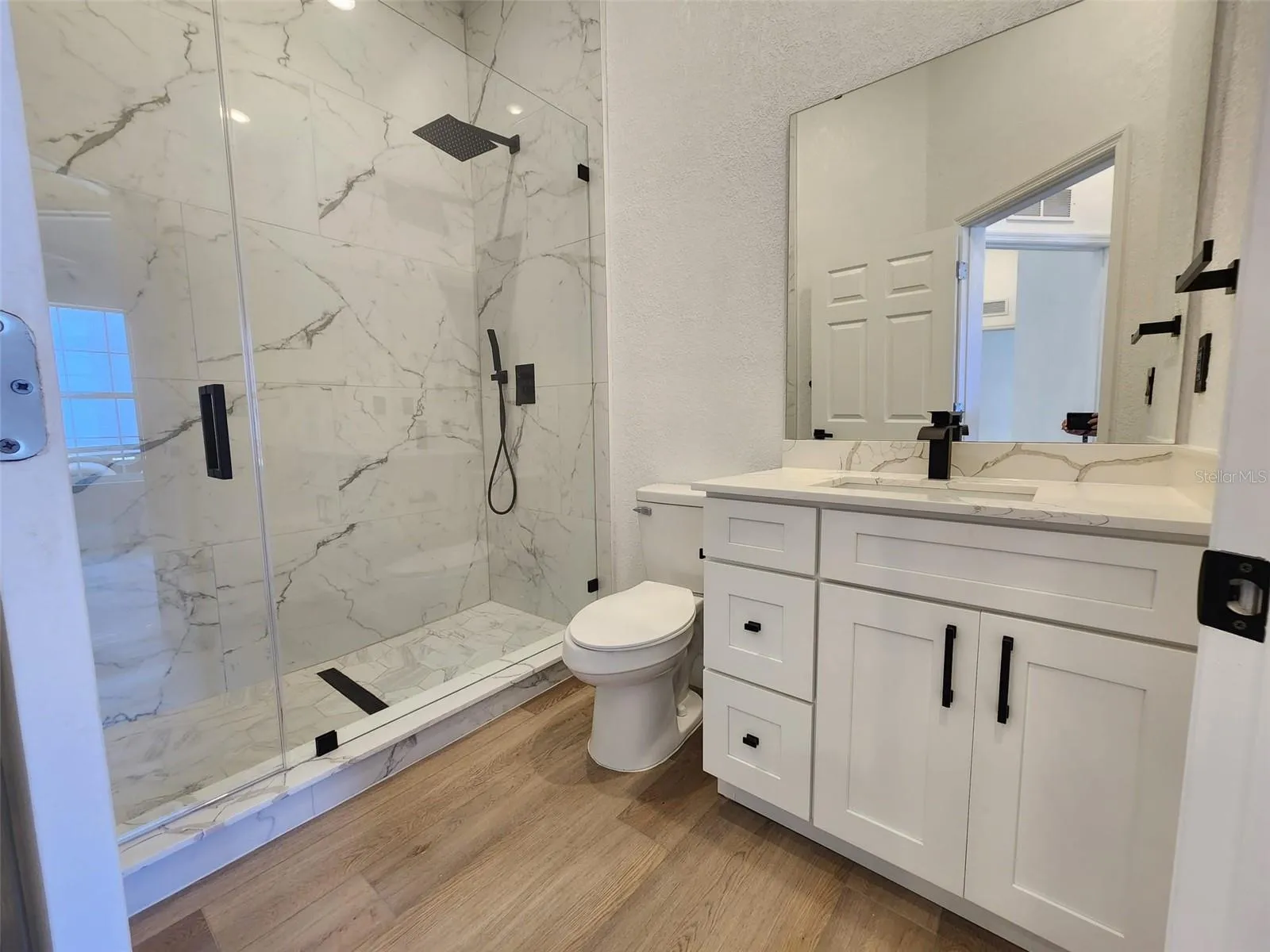 1032 CONCERT AVE, photo 22