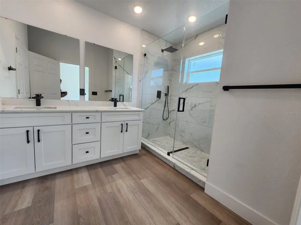 1032 CONCERT AVE, photo 35