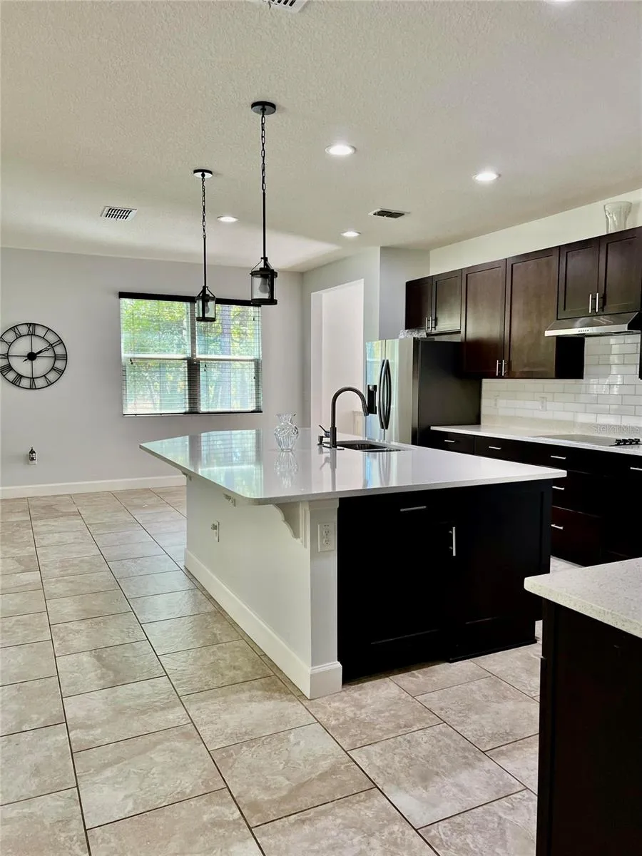 2301 AVELLINO AVE, photo 10