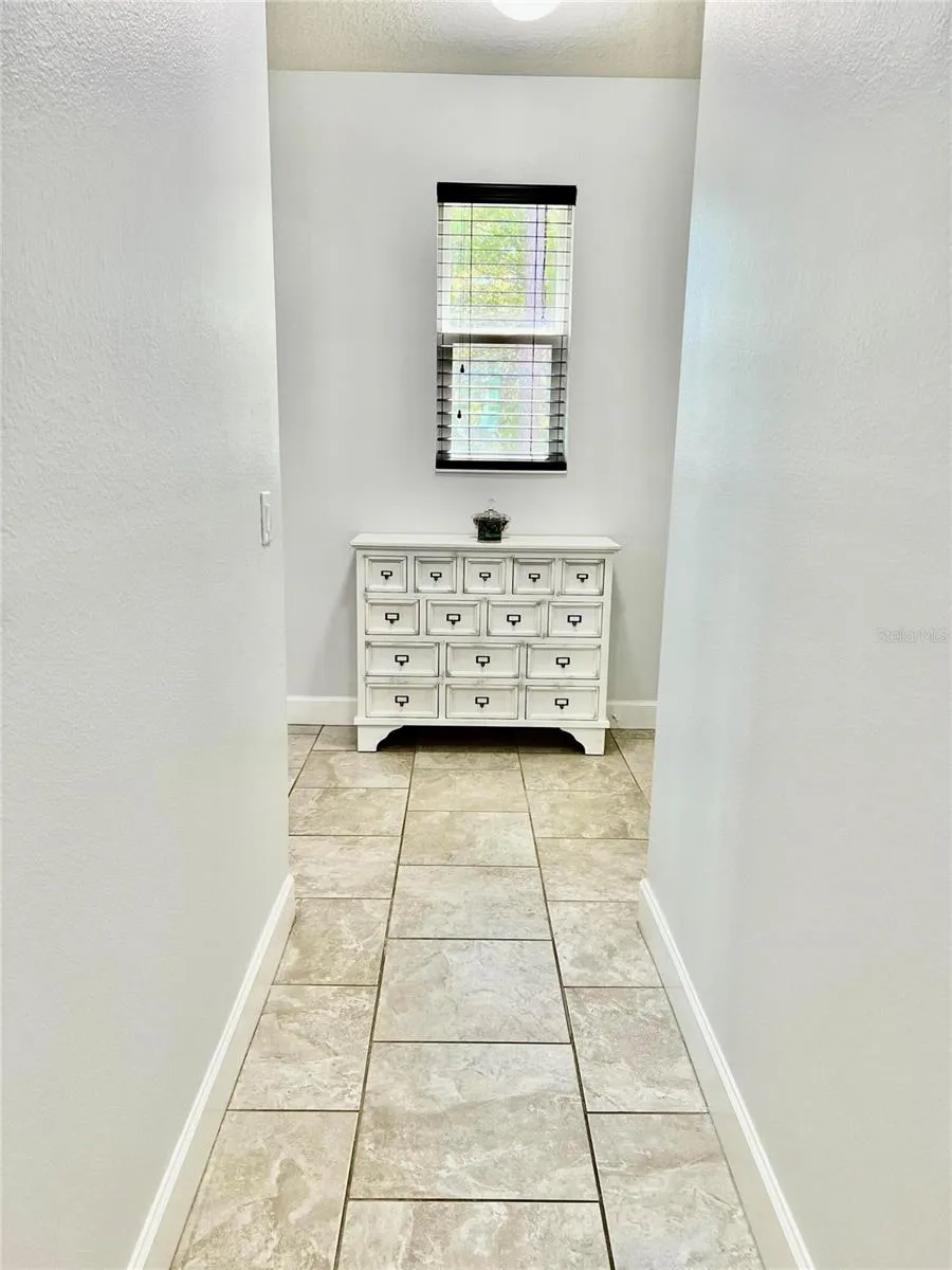 2301 AVELLINO AVE, photo 17
