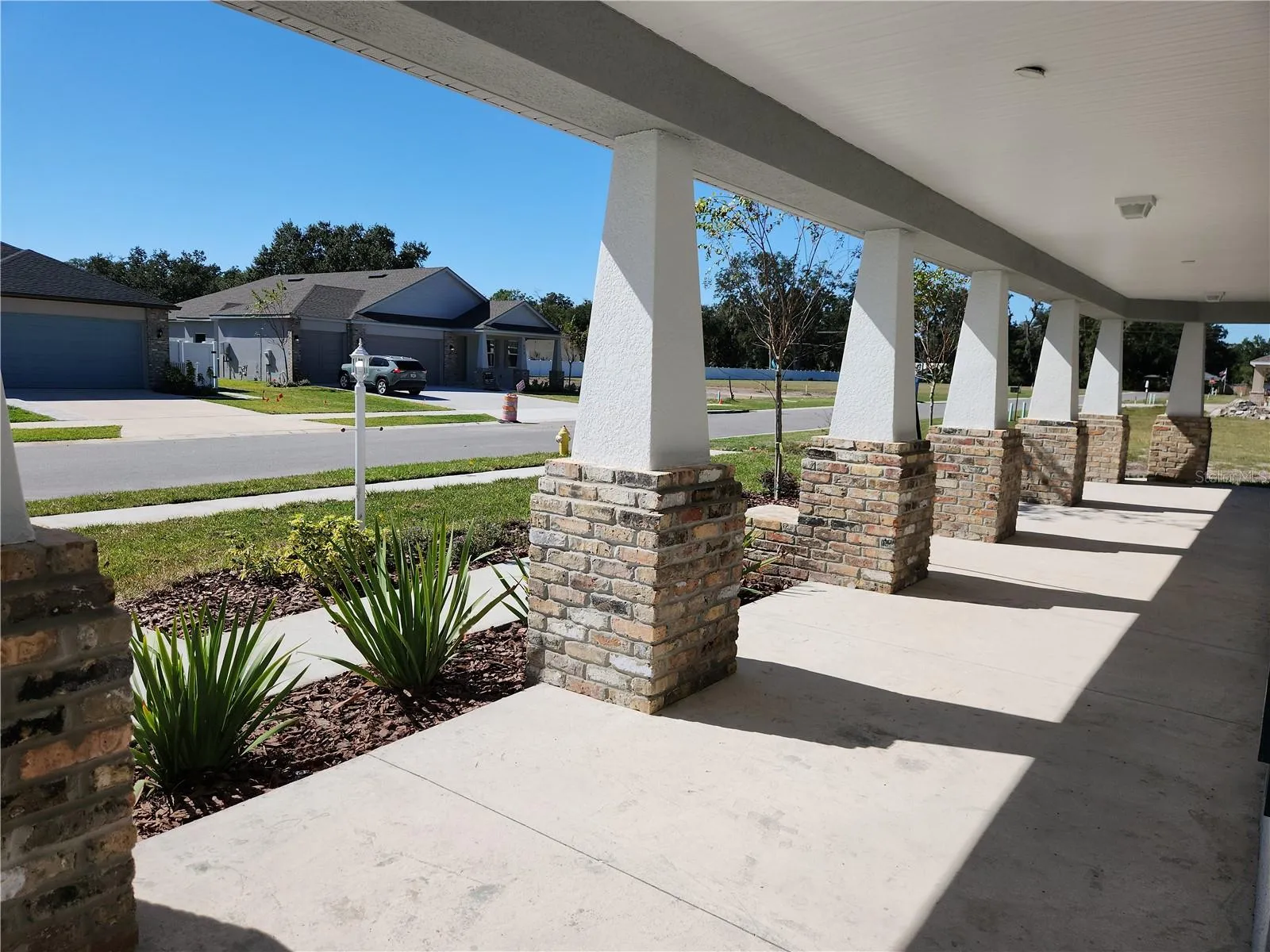 416 SHANNON ESTATES CT, photo 5