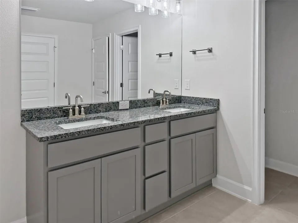 4026 SAGEFIELD DR, photo 7