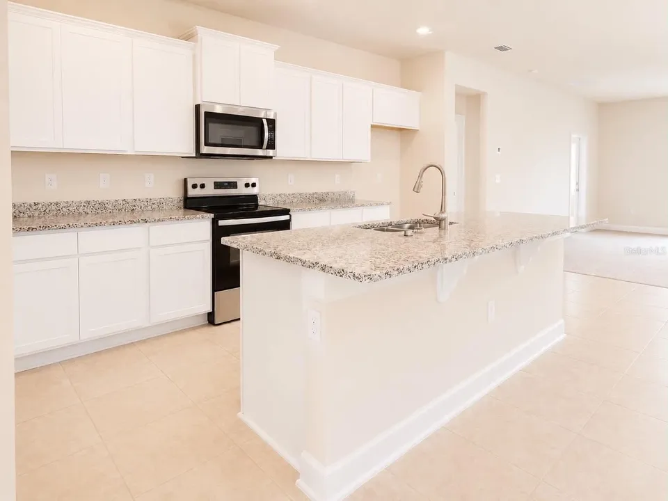 4002 SAGEFIELD DR., photo 3