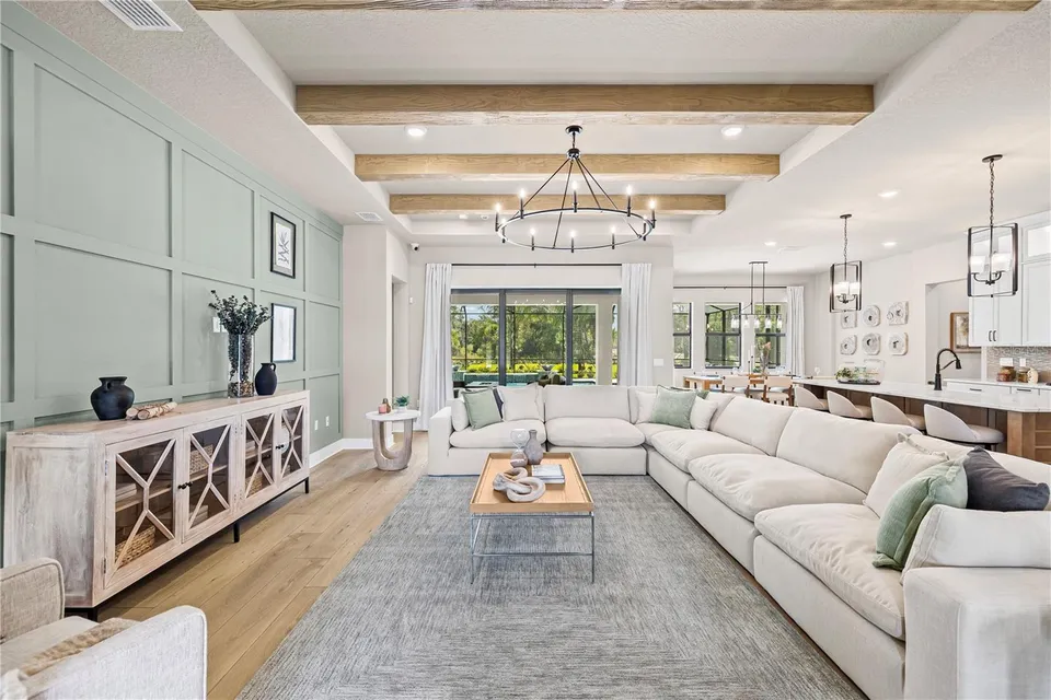 728 ESTATES BLVD, photo 6