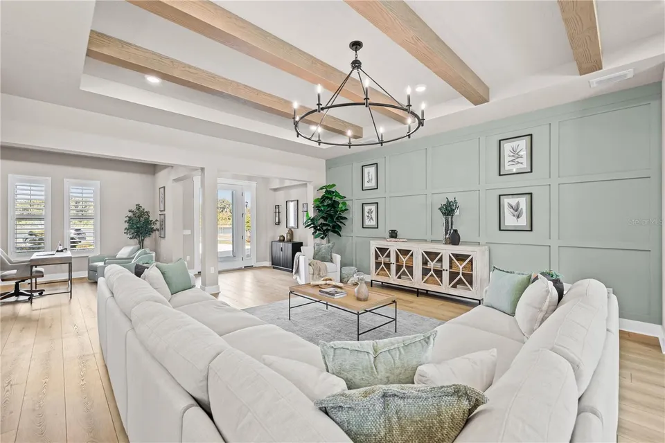 728 ESTATES BLVD, photo 9
