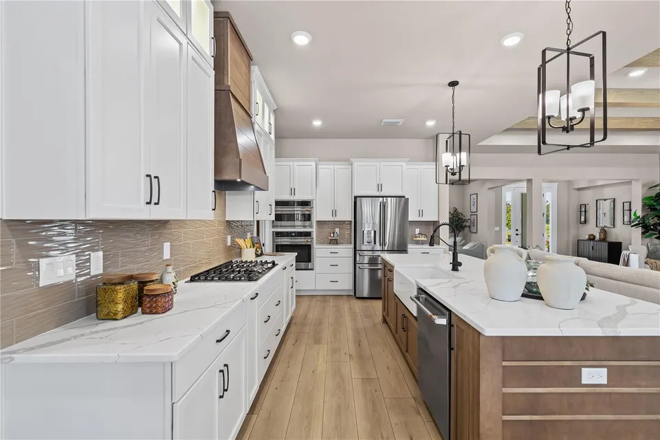 728 ESTATES BLVD, photo 15