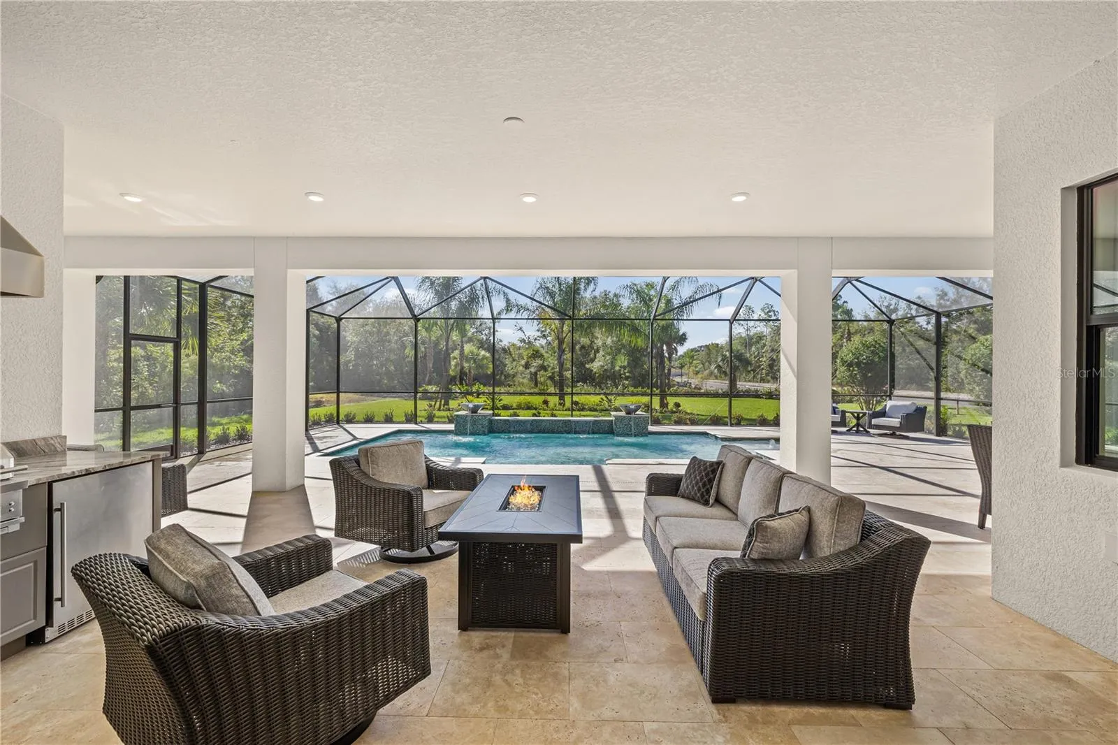 728 ESTATES BLVD, photo 22