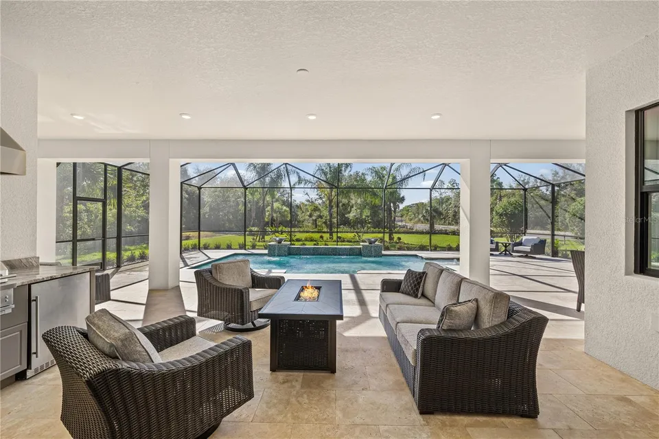 728 ESTATES BLVD, photo 22