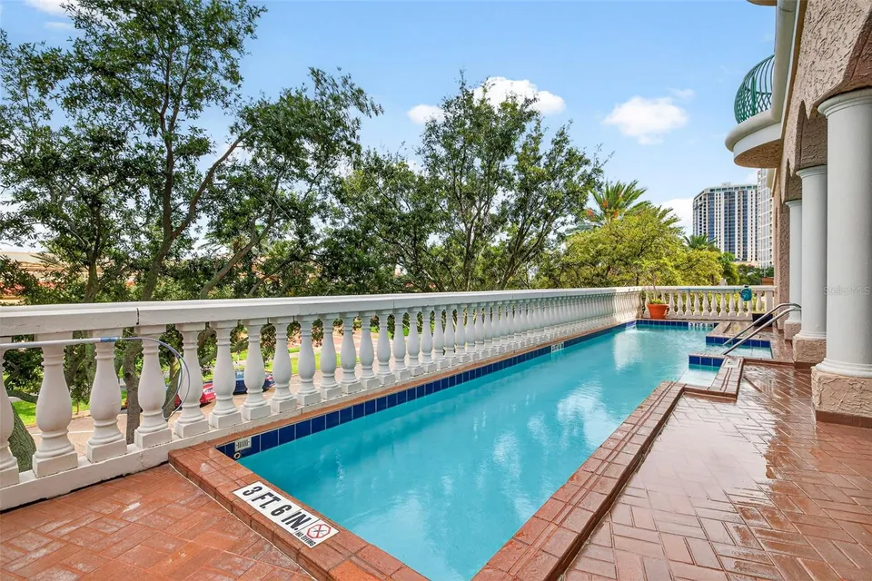 288 BEACH DR NE #4B, photo 55