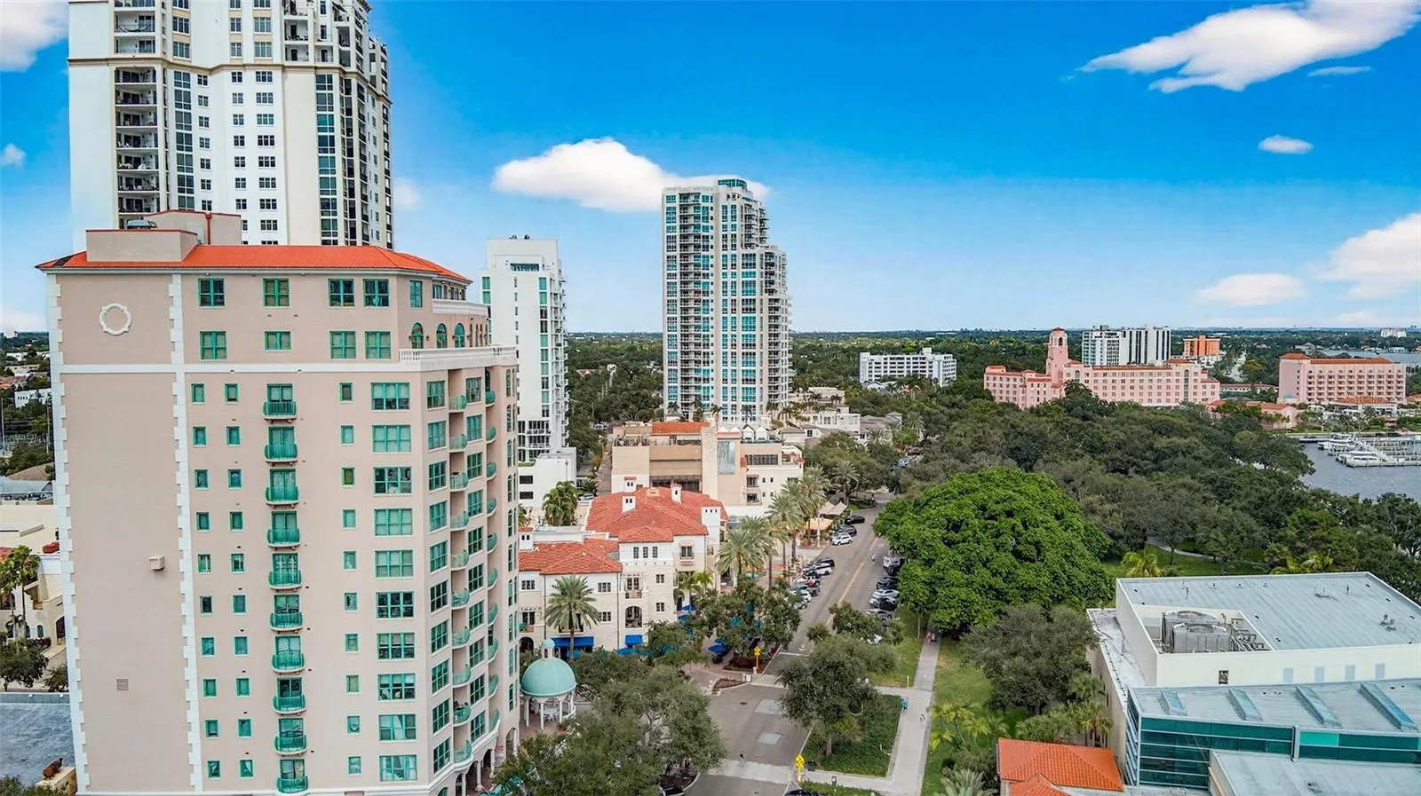 288 BEACH DR NE #4B, photo 63