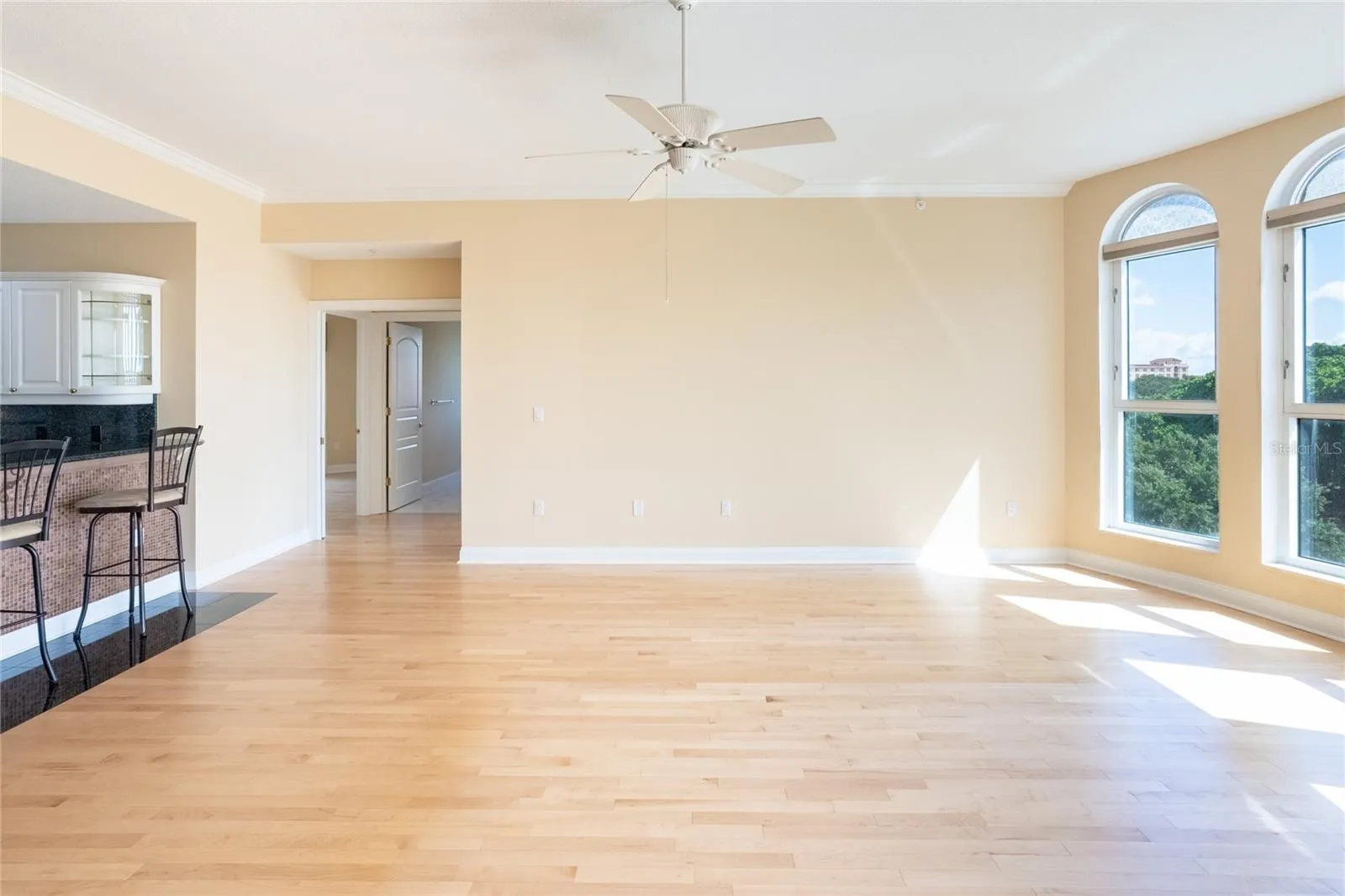 288 BEACH DR NE #4B, photo 14