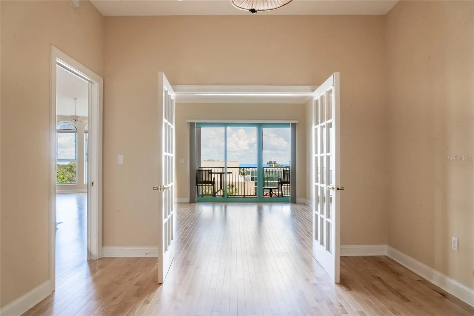 288 BEACH DR NE #4B, photo 20