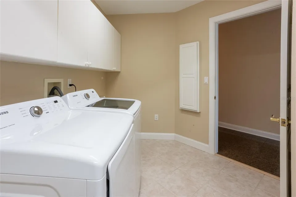 288 BEACH DR NE #4B, photo 50