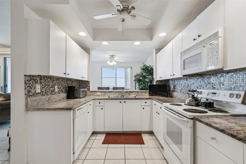 4991 BACOPA LN S #502, photo 21