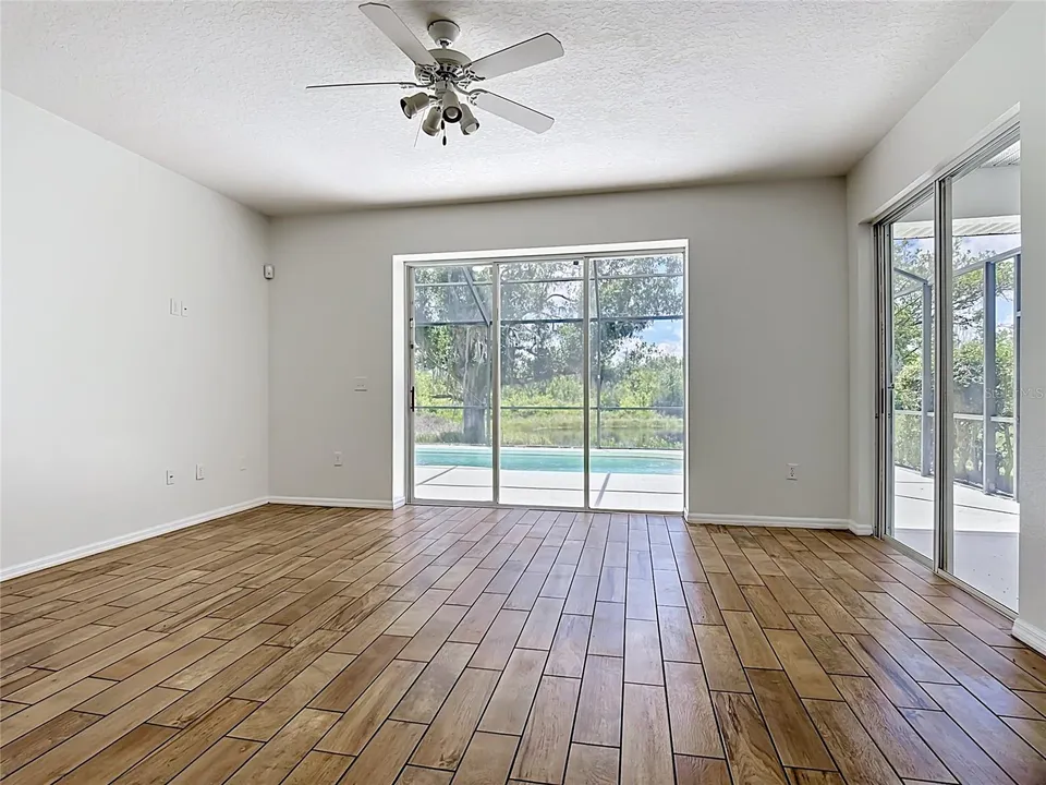 2944 SUNSET VISTA BLVD, photo 8