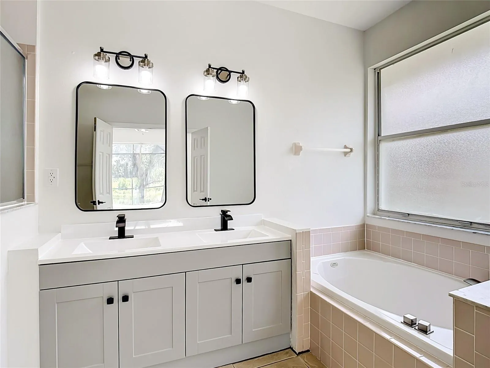 2944 SUNSET VISTA BLVD, photo 18
