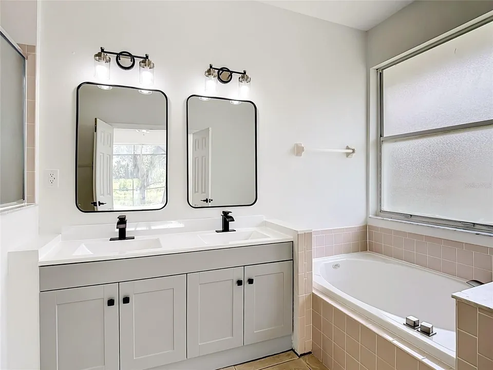 2944 SUNSET VISTA BLVD, photo 18