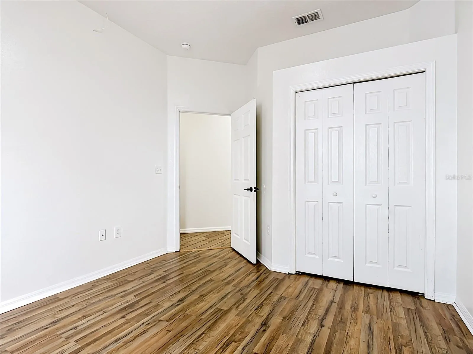 2944 SUNSET VISTA BLVD, photo 21