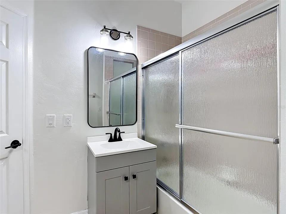 2944 SUNSET VISTA BLVD, photo 28