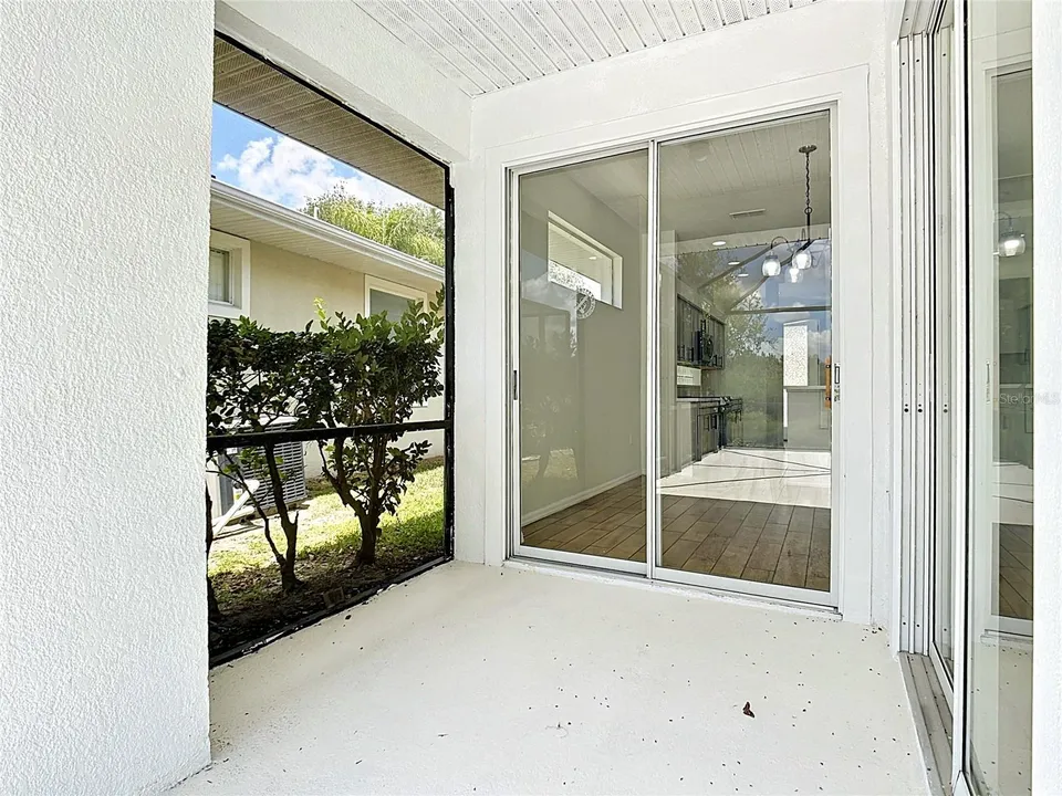 2944 SUNSET VISTA BLVD, photo 33