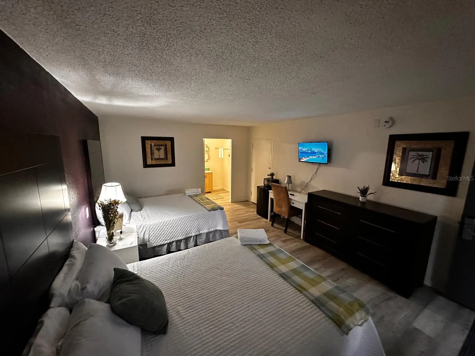 2050 E IRLO BRONSON MEMORIAL HWY #108, photo 17