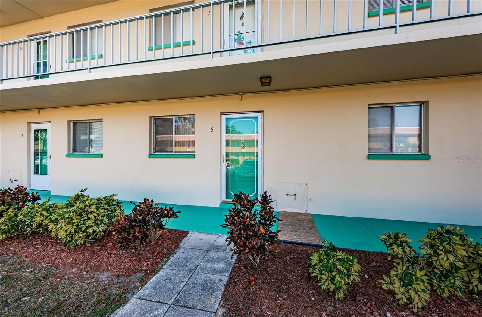2001 GREENBRIAR BLVD #6, photo 4