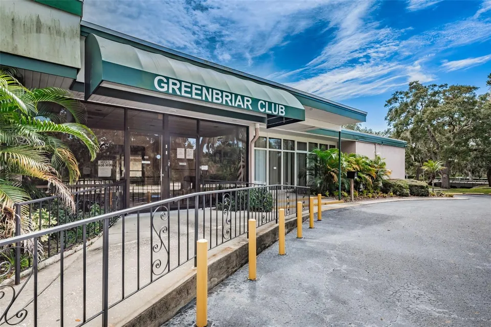2001 GREENBRIAR BLVD #6, photo 25