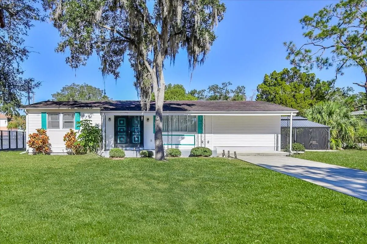 5261 CIRCLE DR, photo 12