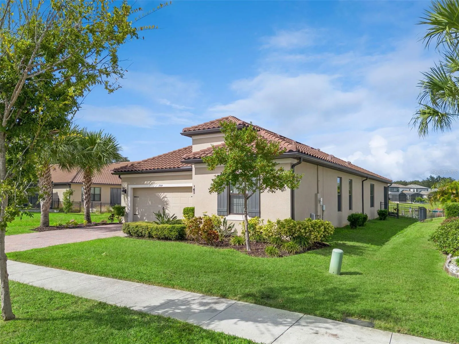 3964 CARRICK BEND DR, photo 2
