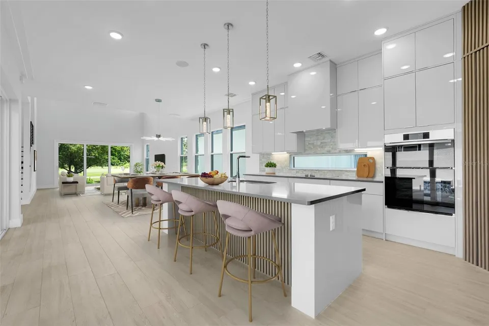 3036 KENSINGTON AVE, photo 4