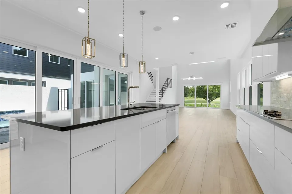 3036 KENSINGTON AVE, photo 20