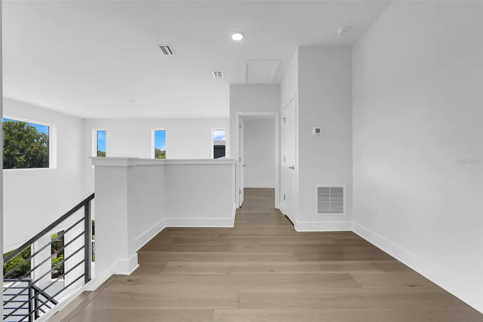 3036 KENSINGTON AVE, photo 25