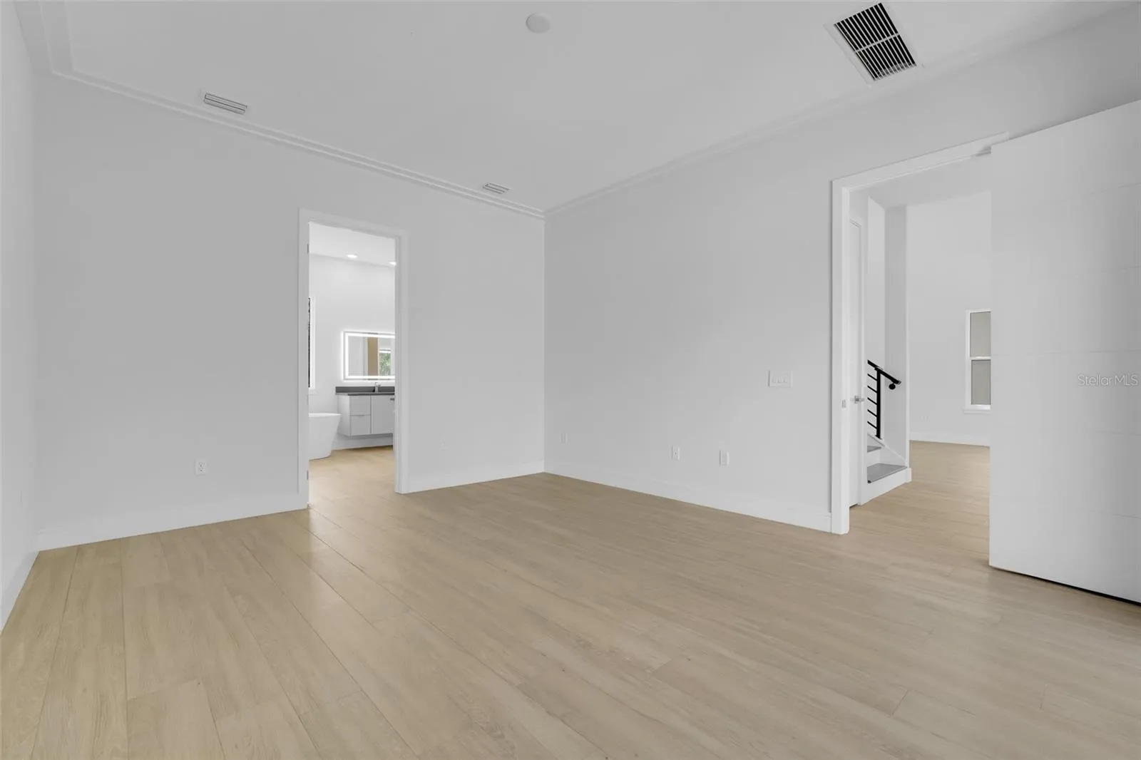 3036 KENSINGTON AVE, photo 32