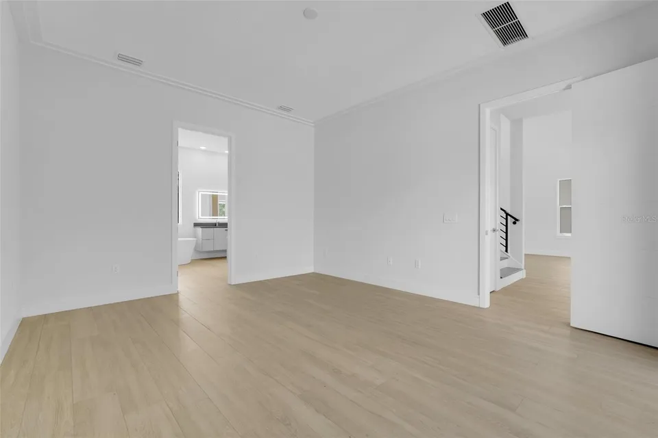 3036 KENSINGTON AVE, photo 32