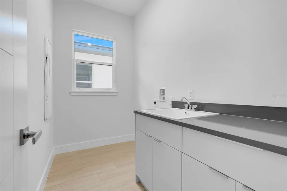 3036 KENSINGTON AVE, photo 33