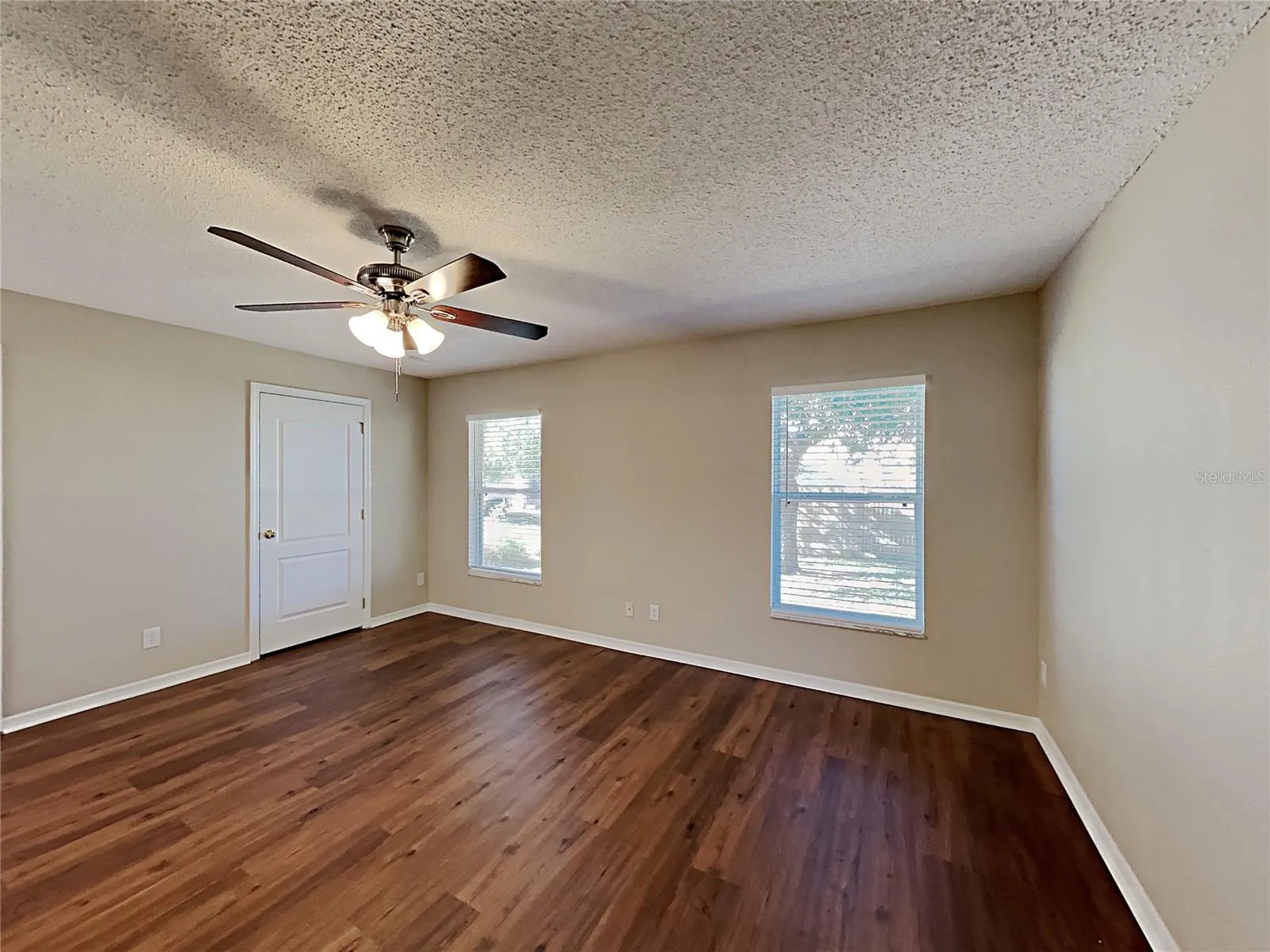 1745 PILCHARD DR, photo 8