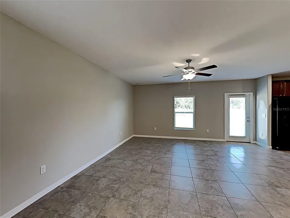 5125 WHITE CHICORY DR, photo 2