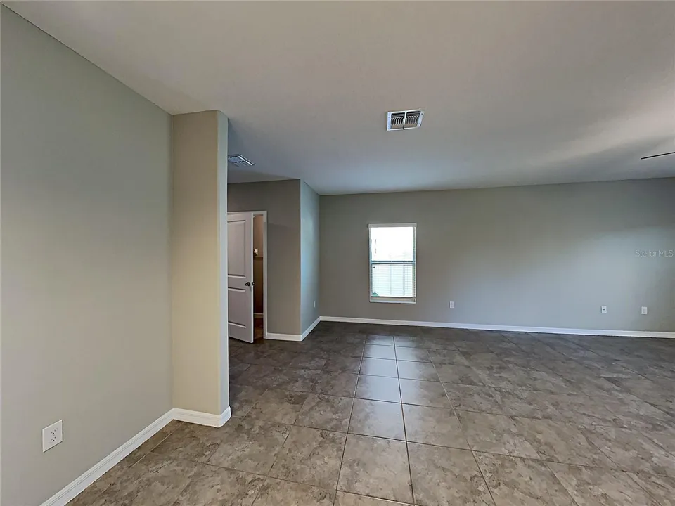 5125 WHITE CHICORY DR, photo 3