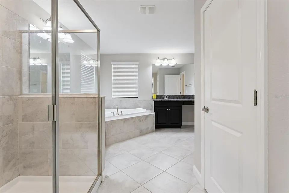 8816 SHADY PAVILLION CT, photo 16