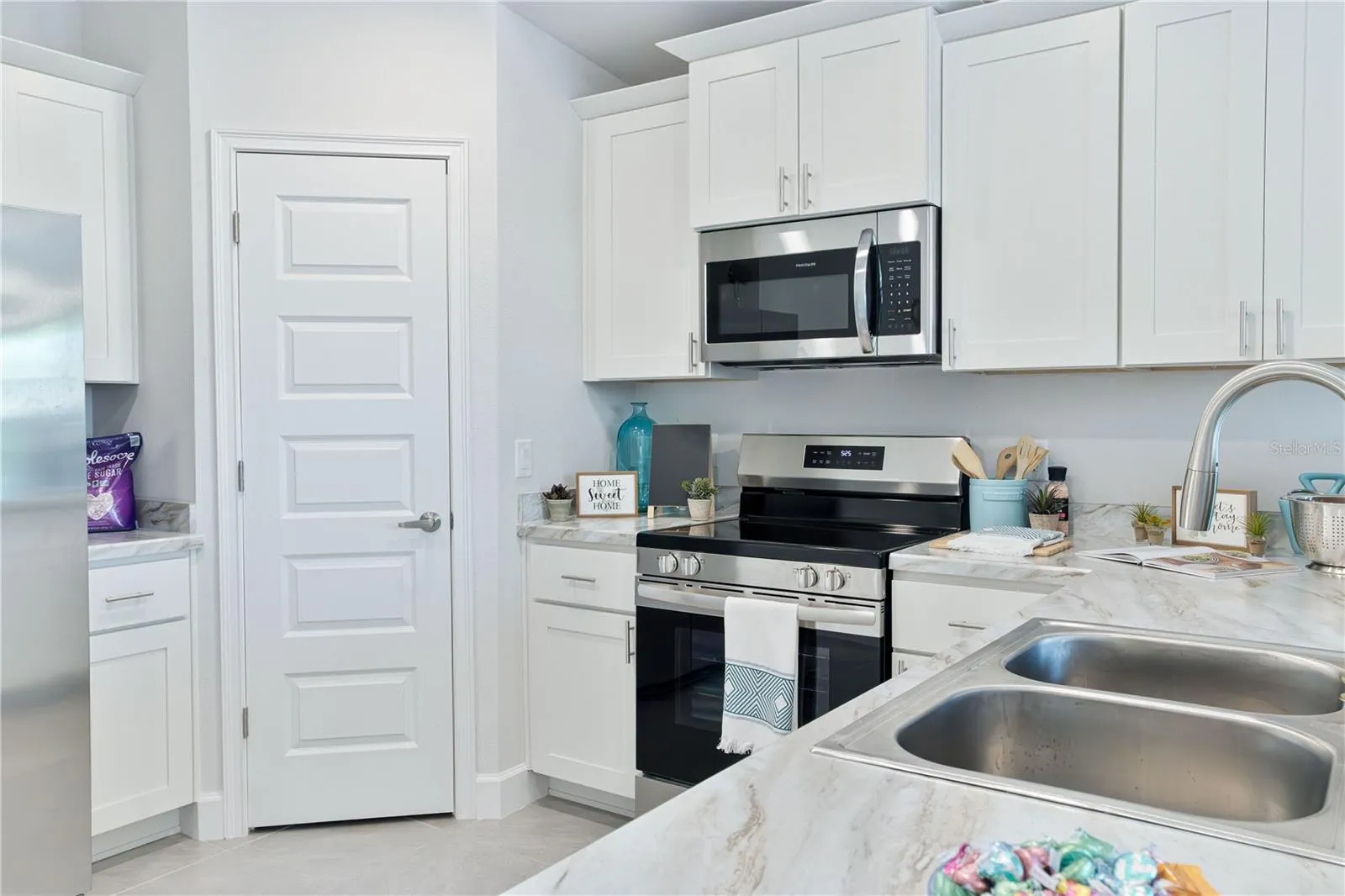 3312 NE CAITLIN LN, photo 14
