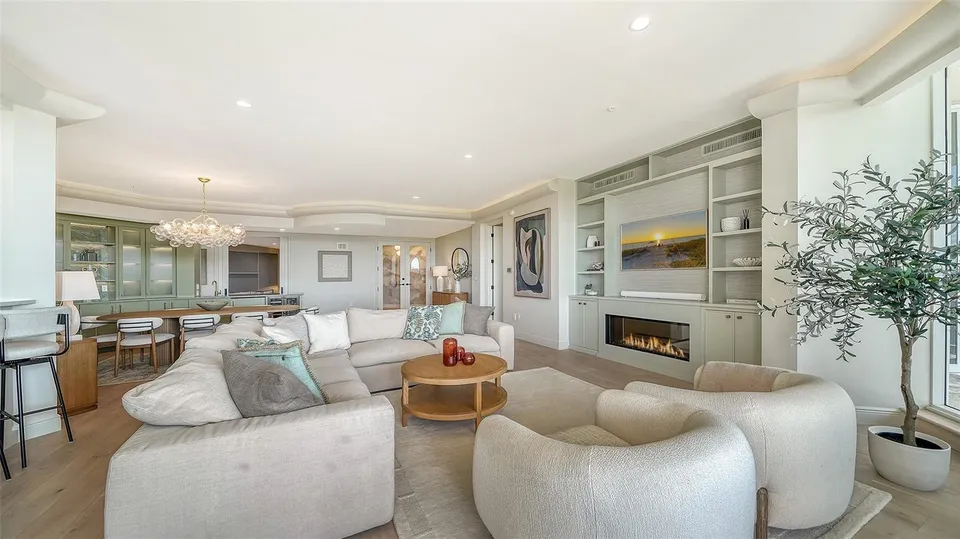 1300 BENJAMIN FRANKLIN DR #809, photo 20