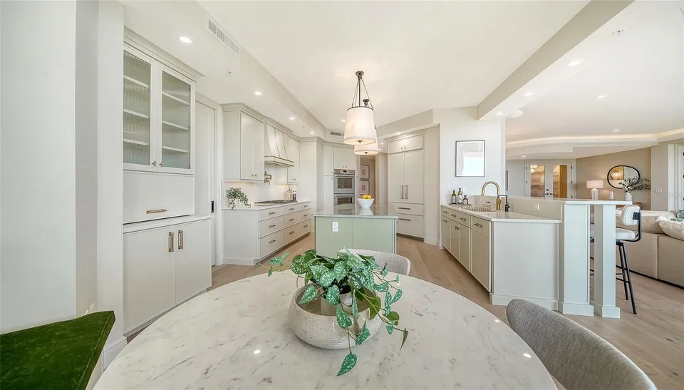 1300 BENJAMIN FRANKLIN DR #809, photo 34