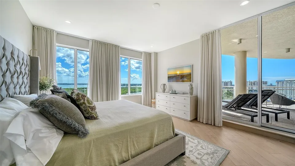 1300 BENJAMIN FRANKLIN DR #809, photo 45