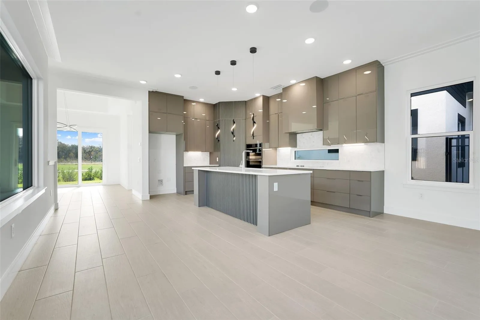 3044 KENSINGTON AVE, photo 18